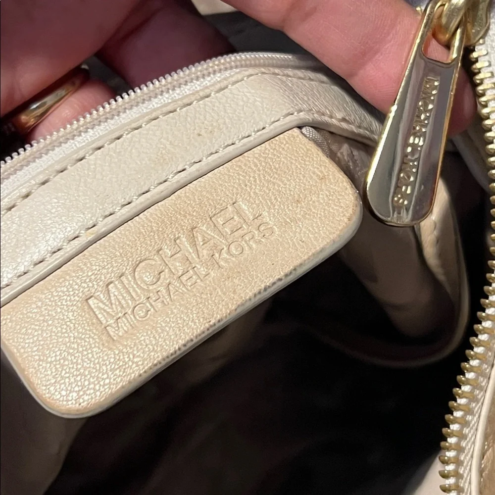 Michael Kors Vienna Fringe Leather Hobo Slouchy Purse Western Festival